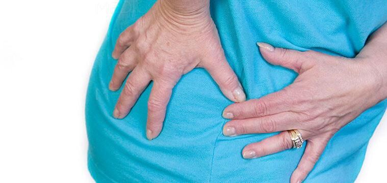 Symptôme d'arthrose de l'articulation de la hanche - douleur de divers degrés de force